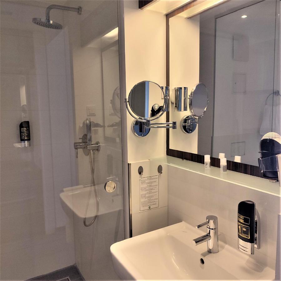 Strandhotel Hotel 4*